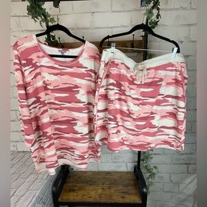 T by Talbots Camo Skirt & Top Set in Pink & Cream, 3X